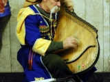 An old musician at the Khreshchatyk metro station.